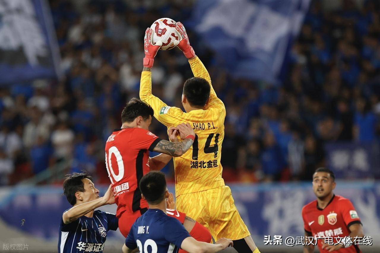 南宫28-包含NBA季后赛今晨再迎强敌，武汉三镇更衣室发声，主帅态度——悬念犹存，数据趋势出现新变化的词条