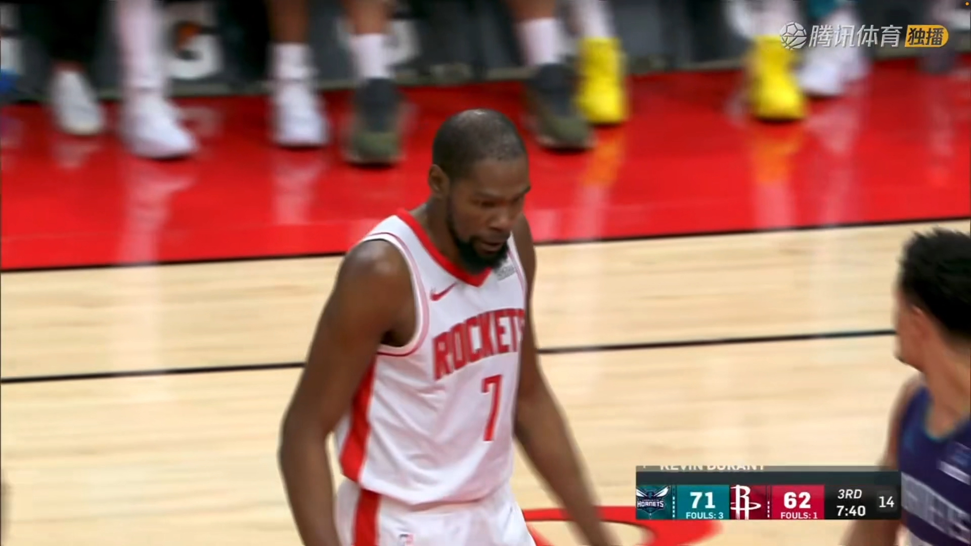 NG28-包含杜兰特迎来十五赛季高光表现，西班牙队球迷沸腾！的词条