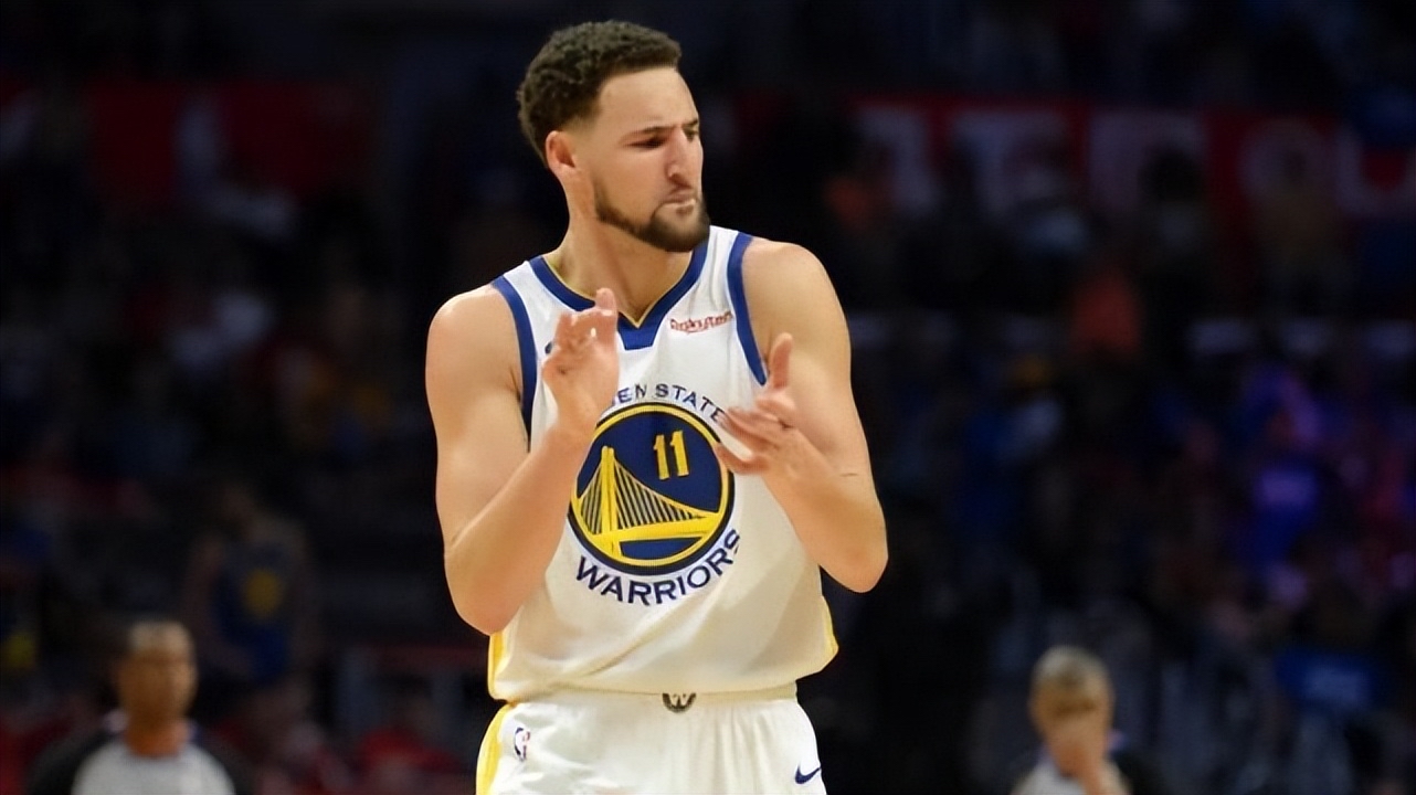 NG28-穆古鲁扎回归赛场，出色防守首场状态亮眼，G2观众沸腾！的简单介绍