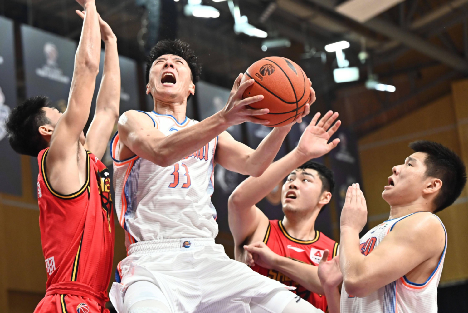 详细阅读:NG28- 浓眉哥关键节点回归赛场,热火带队取胜了吗 NG28- 浓眉哥关键节点回归赛场,热火带队取胜了吗